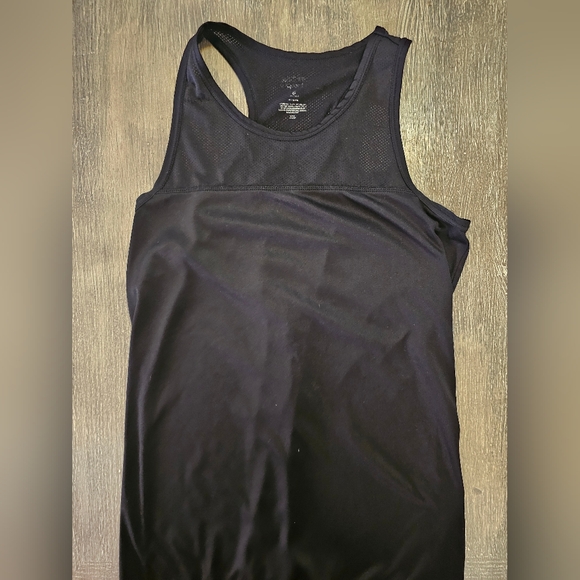 Women's top - Picture 1 of 1